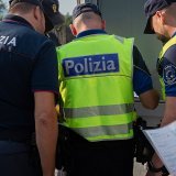La police tessinoise a dû se mobiliser jeudi après des coups de feu mortels, tirés à Aurigeno (photo prétexte).